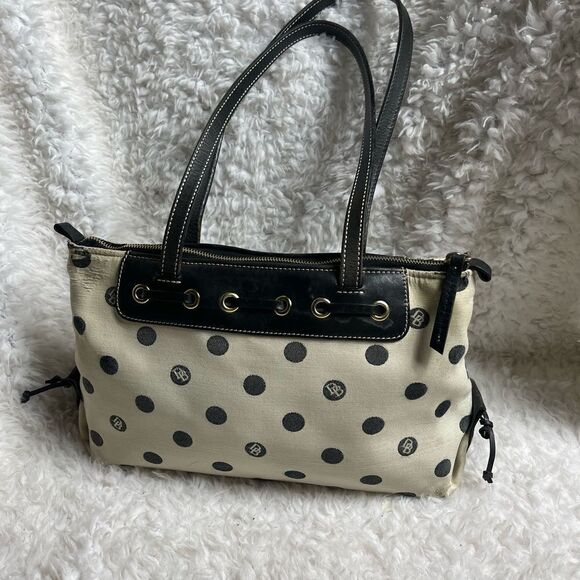 Dooney & Bourke off white & black polka dots shoulder bag ,black leather trims - Picture 4 of 16